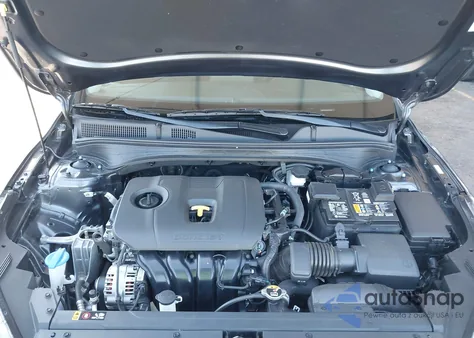 2024 Kia Forte Lxs z USA, uszkodzony, nr VIN 3KPF24AD0RE791521